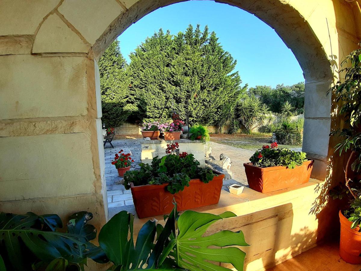 B&B La Nicchiarica Muro Leccese Bagian luar foto